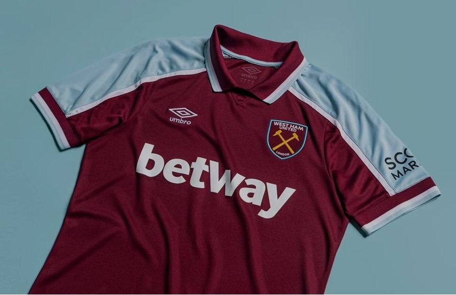Sale > west ham kit 2022 > in stock
