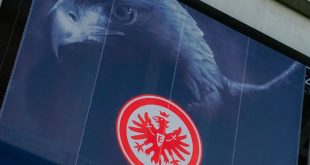 Philip Holzer relinquishes Eintracht Frankfurt Fußball AG role!