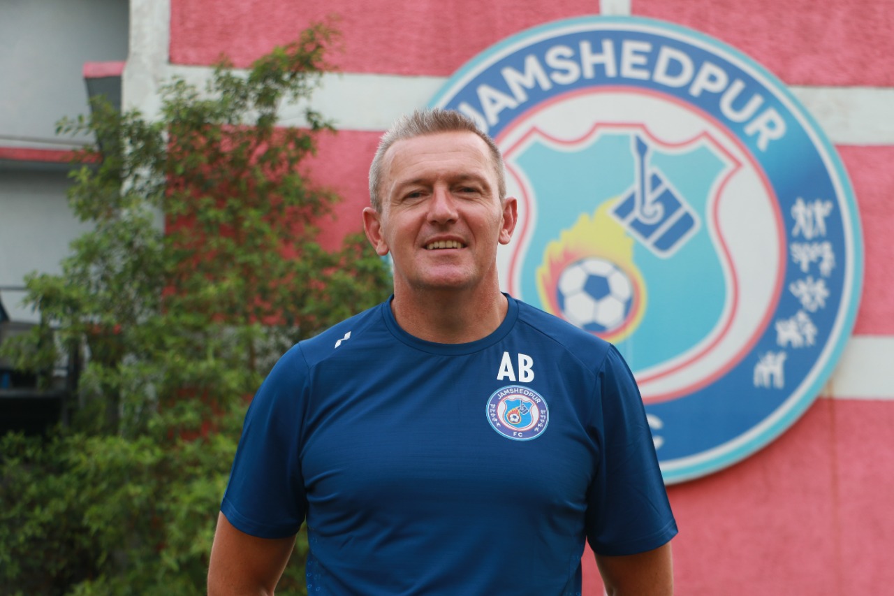Jamshedpur FC head coach Aidy Boothroyd looks forward in facing Mumbai ...