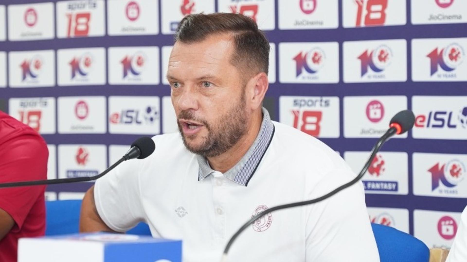 Jamshedpur FC's Scott Cooper speaks before Hyderabad FC game!