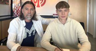 Tim Müller sign first Mainz 05 professional contract!