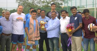 Football Association of Odisha felicitates India captain Sunil Chhetri!
