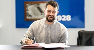Amin Younes signs a contract with FC Schalke 04!
